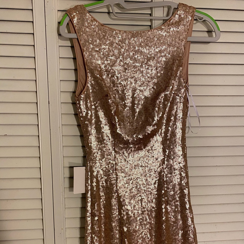 Lulu’s | Low Back Gold Sequin Dress